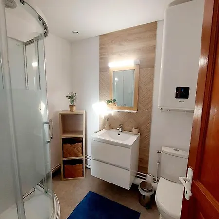 Escale A Epernay: Studio Proche Du Centre *