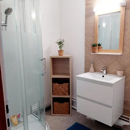 Escale A Epernay: Studio Proche Du Centre Apartment