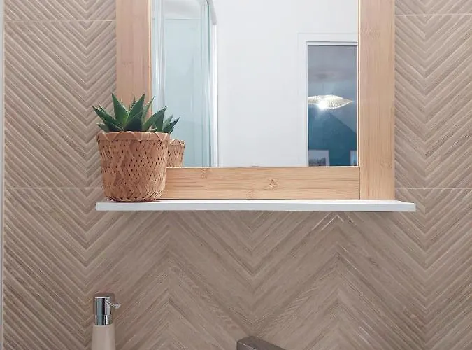 Escale à épernay: Studio Proche Du Centre *